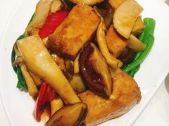 红烧什菌焖豆腐-龙记·香港茶餐厅(海上世界店)