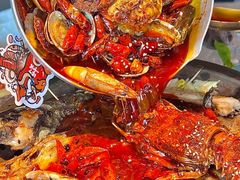 -鸣记脆皮烤鱼·海鲜烤鱼(三八广场店)