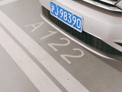 -虹桥天地-停车场