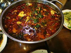 -褒河栈道渔庄(建工路总店)