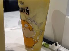 -奈雪的茶(优特汇店)