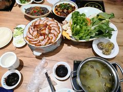 -龙聚德北京烤鸭(沙坪坝华宇A馆店)