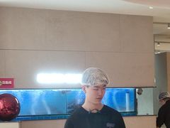 -老板恋上鱼(恒隆广场店)