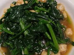 鹰嘴豆拌菠菜-巴依老爷新疆美食(常营店)