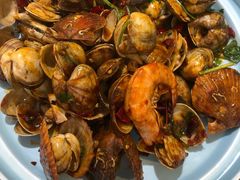 -嗨辣小聚·盘锦河蟹·海鲜烧烤龙虾(盘锦十年好店)