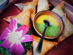 缅式羊肉三角饼-花马天堂云南餐厅 Lost Heaven(外滩店)