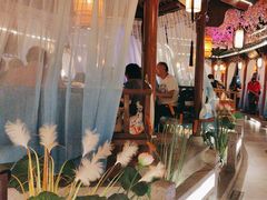 -荷塘秋月·本帮江浙菜(国权路店)