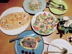 -JINNS锦时 steak&pizza(浸信会礼拜堂旧址店)