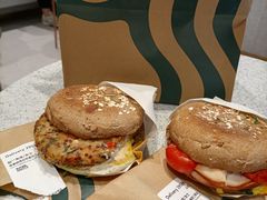 -星巴克臻选(武汉首义汇店)