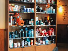 -星巴克(西藏路店)