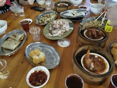 粉角-洲心明记烧肉大粥(总店)
