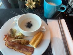 -上海佘山世茂艾美酒店