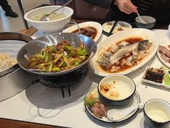 -梅利汴京烤鸭•开封豫菜地标店(东大街店)