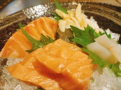 -樱町三味日本料理(城乡世纪广场店)