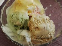 -东方红海鲜百汇(国际大厦店)