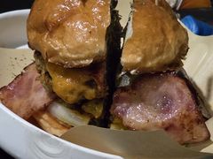 -shark burger·鲨鱼汉堡(交子大道店)