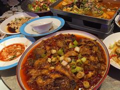 -巴特餐饮6加1音乐餐吧·新疆菜