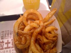 -麦当劳(湛江大厦店)