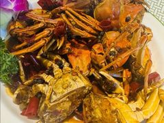 -嗨辣小聚·盘锦河蟹·海鲜烧烤龙虾(盘锦十年好店)