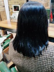 -PE SALON