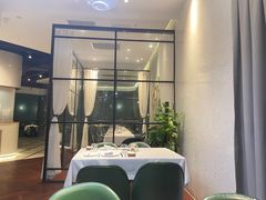 -L'Arome芳芳法国餐厅(仙林金鹰店)