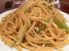 -老郑家东北春饼(龙悦居店)