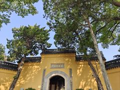 -灵岩山风景区