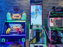 -世代星球·保龄球·镭战真人CS·团建(杨浦店)