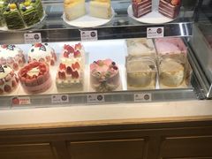 面包甜点陈列柜-巴莉甜甜(滨湖振徽苑店)