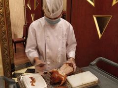 当场片皮中-新南华大酒店(长寿店)