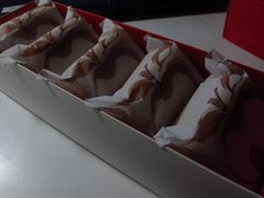 凤梨酥-奇华饼家(香港国际机场T1店)