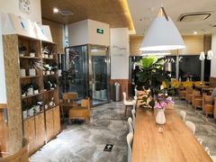大堂-Blueglass酸奶(财富购物中心店)