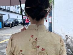 -暮晚尘香汉服旗袍