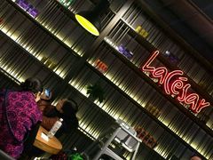 -乐凯撒披萨(东方新世界店)