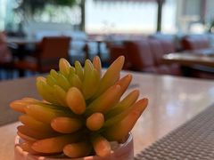 -亮马河饭店翠雅咖啡厅