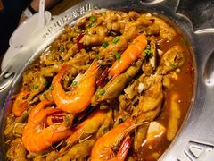 鸡爪煲-胖哥俩肉蟹煲(杭州大厦中央广场店)
