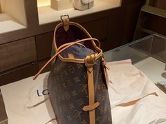 -LV路易威登(贵和购物中心店)