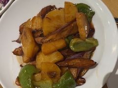 -关东小磨东北菜(上海长风大悦城店)