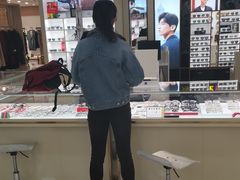 -宝岛眼镜(群光广场店)