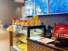 -杨小贤(东融国际影城店)