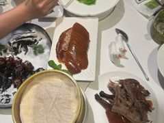 -贝勒爷·酥不腻烤鸭