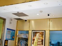 -花花卷卷·鲜食蛋糕(静安久光百货店)
