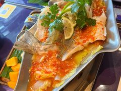湄公河古法香柠明炉蒸活鱼-KingThaia金泰兰(来福士中心店)