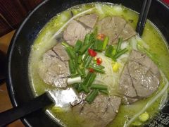 -渝和喵叔米线(南坪万达店)