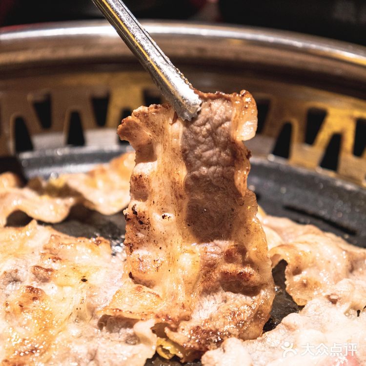 广州地道炭火烤肉，借机熏烤一下浪漫情人节