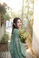 -艾米丽婚纱礼服