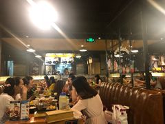 -肥肥虾庄·金牌油焖大虾(杨园滨江时代walk店)