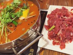 -苗家大院酸汤鱼(贵阳北站店)