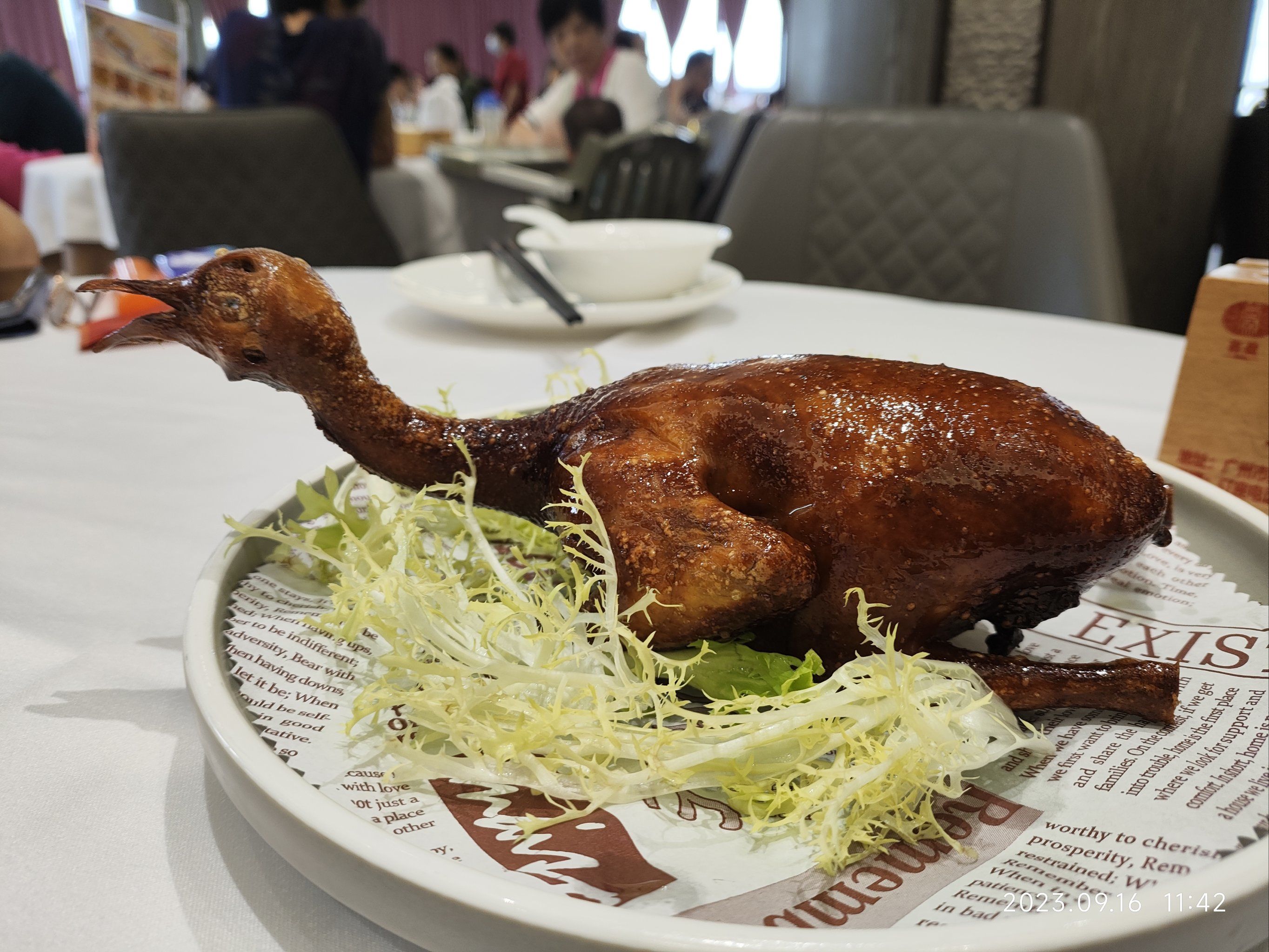 玻璃乳鸽,新鲜玻璃脆皮.好吃入味!正