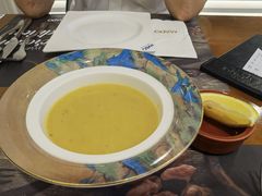 -MADO冰淇淋咖啡馆(淘金店)